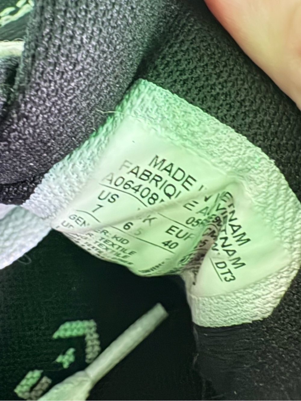 Converse black low tops - Picture 13 of 13
